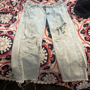 Light washed women’s size medium jeans